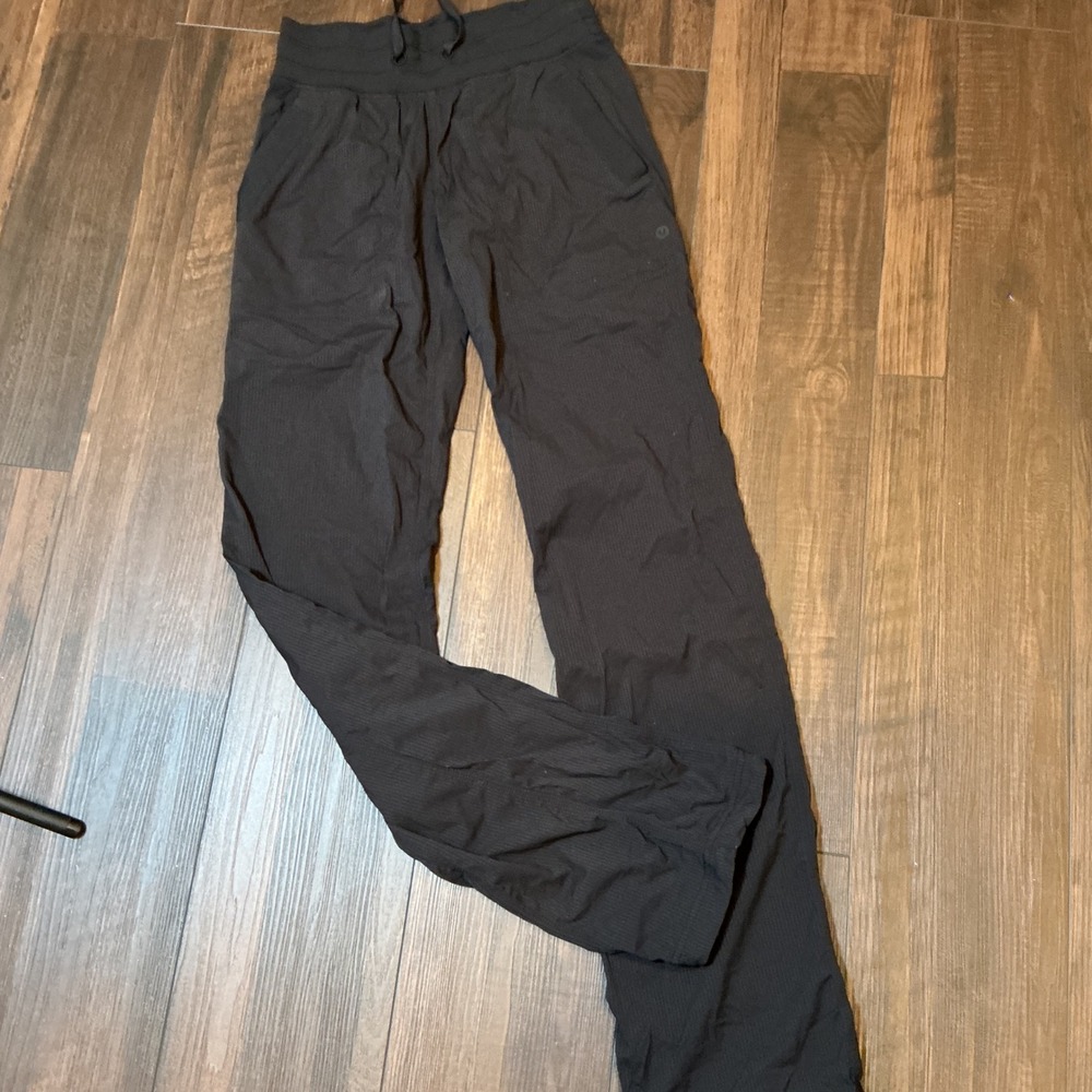 Lululemon Dance Studio Pant III Black Pinstripe Straight Leg Size 2 LW5GNQT